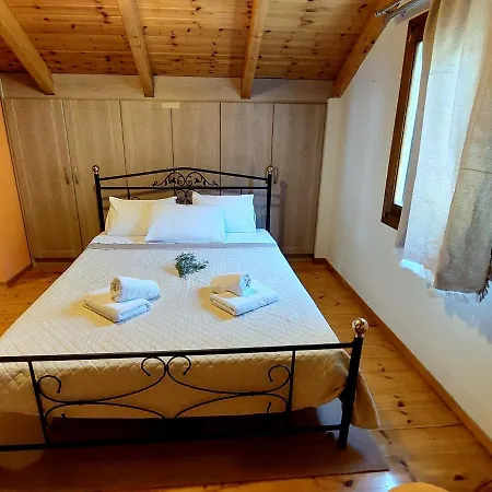 Laertis Luxury House Holiday home Perachori