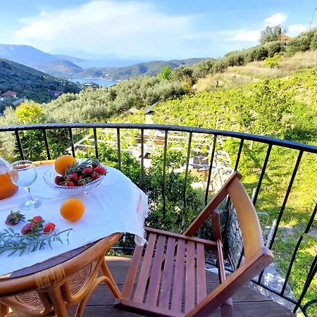 Laertis Luxury House * Perachorion